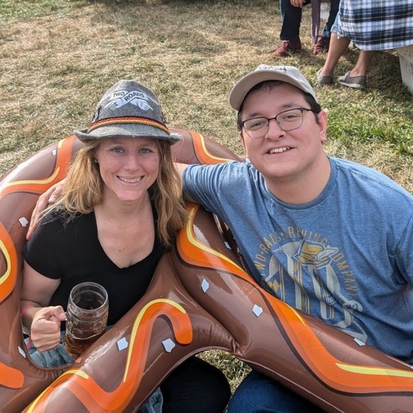 Meet your Posher, Victoria - Picture 3 of 5